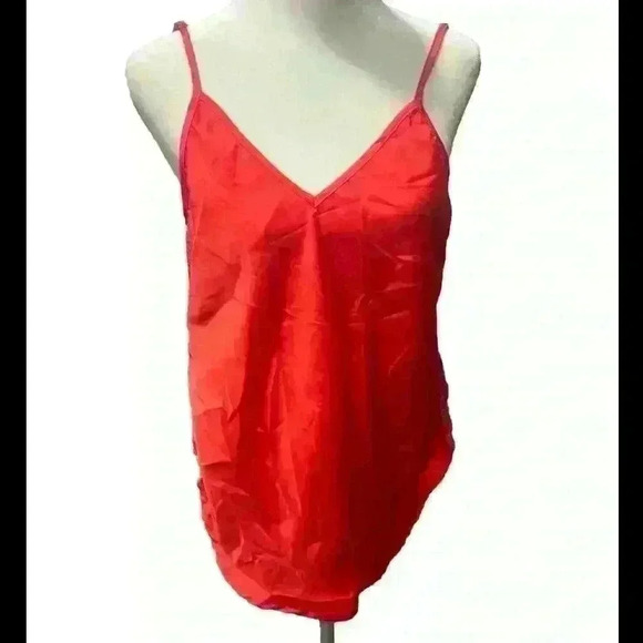 Sam Edelman Red Tank with mesh cut out - Picture 2 of 7